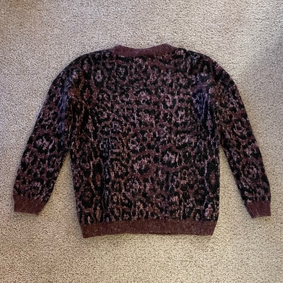Topshop leopard animal print purple black crew neck sweater 3/4 sleeves XS/Small - Picture 5 of 5